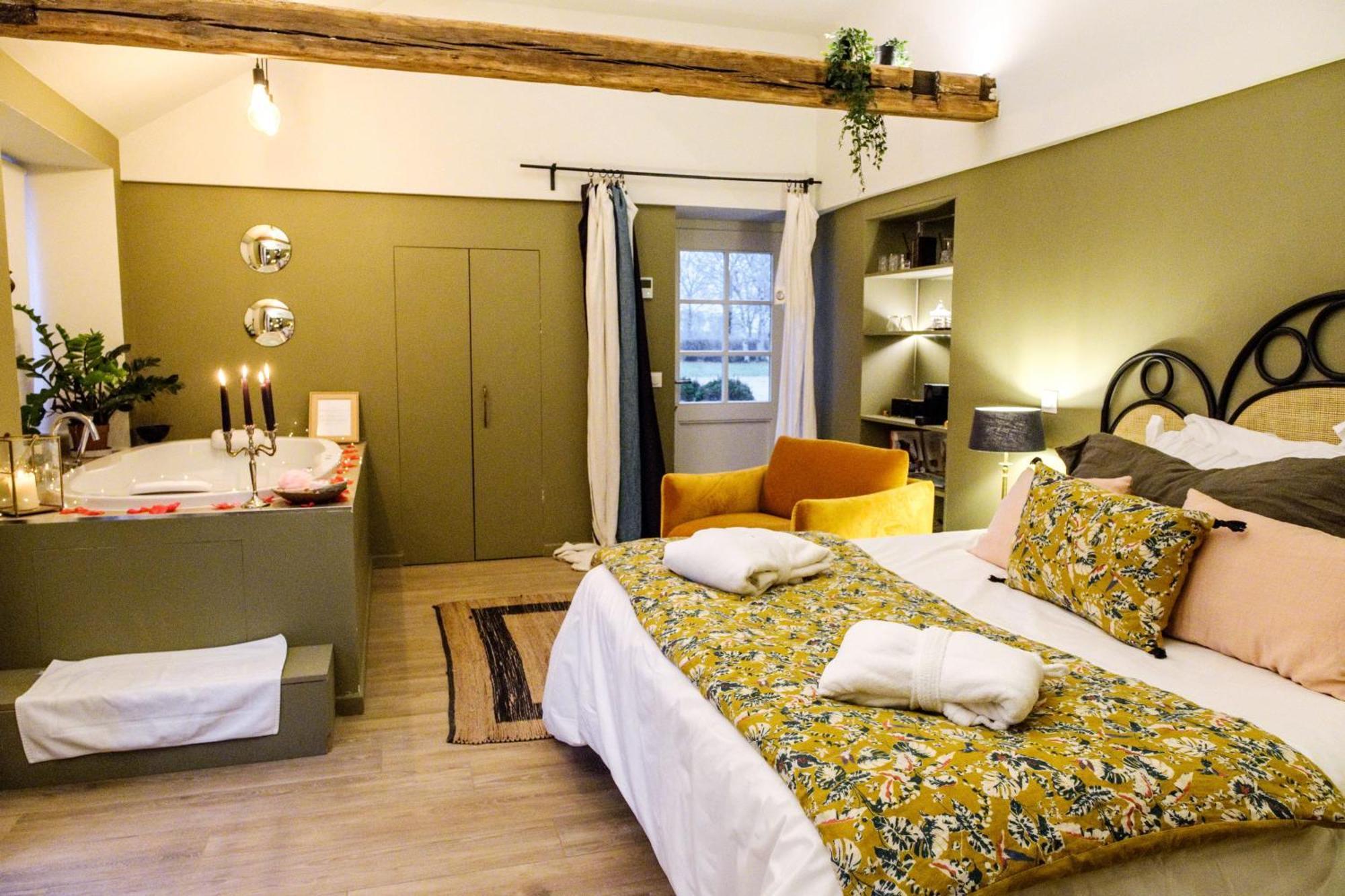 Domaine De Bellevue, The Originals Relais Hotel Neufmoutiers-en-Brie Luaran gambar